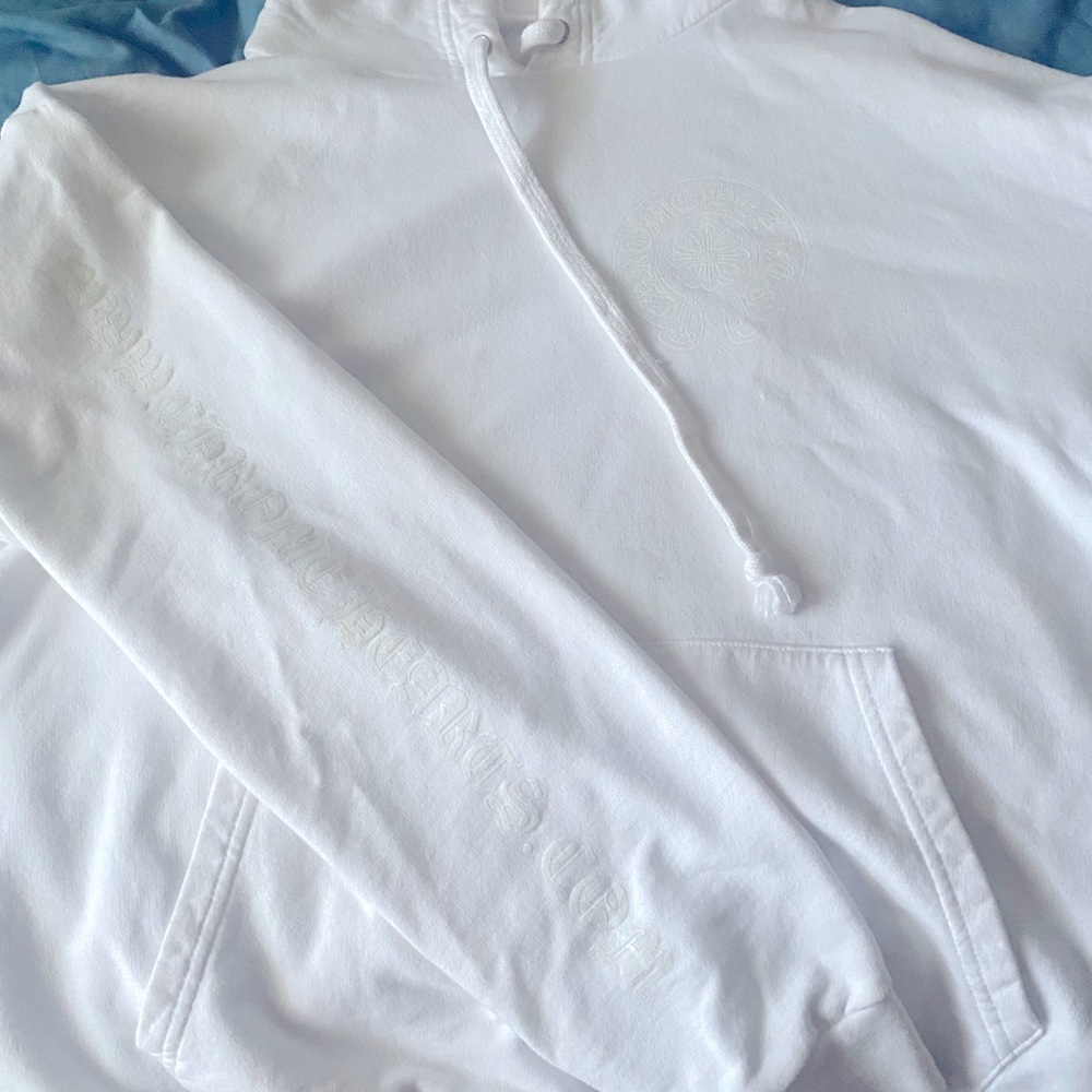 Crome heart hoodie.